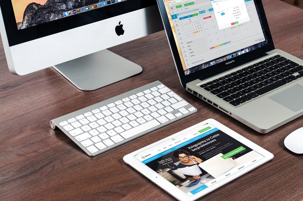 Graphic designers creating websites: Blending aesthetics and functionality to deliver visually appealing and user-friendly designs.